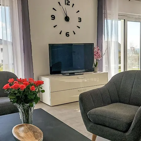 Holiday home Am Kaiserbrunnen By Interhome